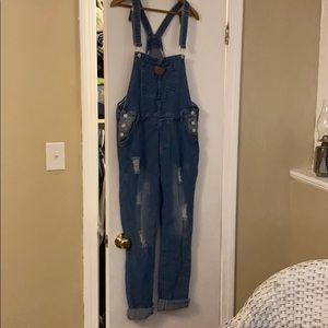 Avacostume women distressed denim overalls
